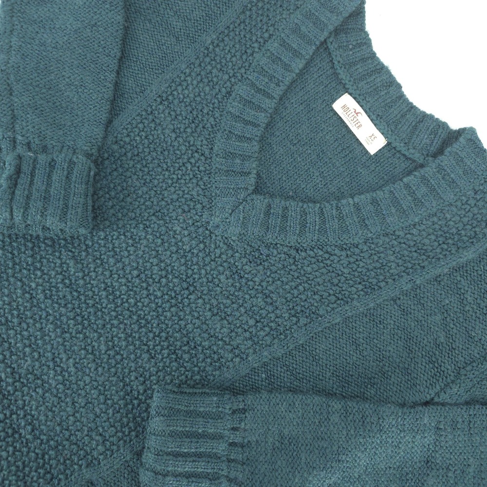 Hollister Ribbed Cable Knit Sweater Women XS V Neck Pullover Boho Chunky Y2K‎